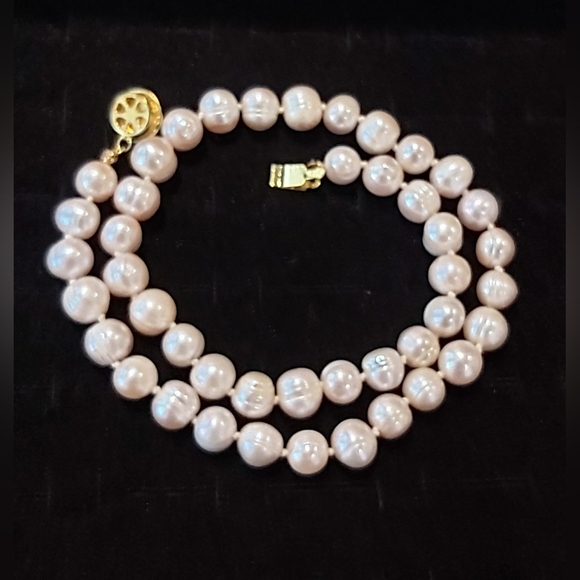17" Semi-Baroque Circled Freshwater Pearl Necklace 9mm-10mm - Picture 3 of 5